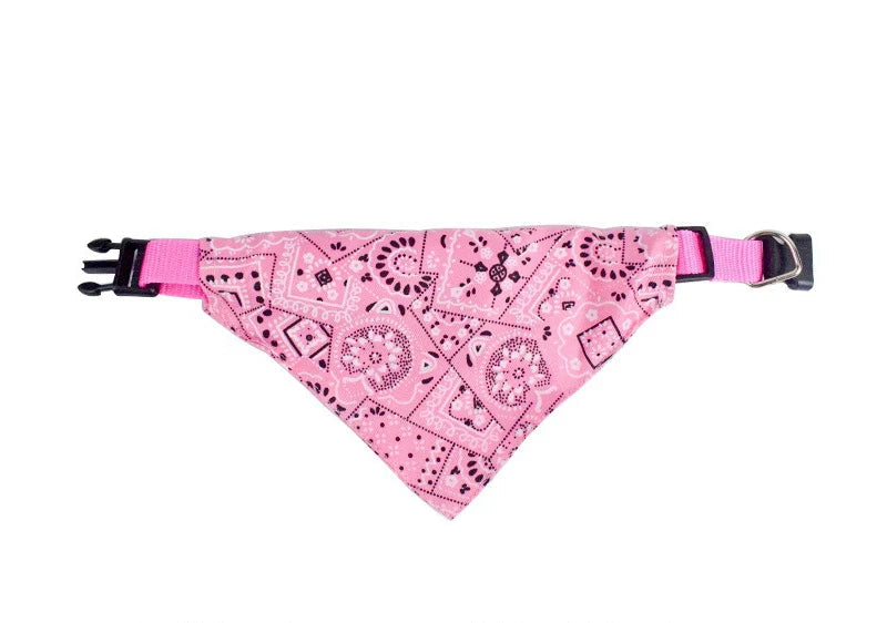 Bavoir triangle ajustable inspiration bandana