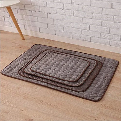 Tapis rafraîchissant alvéolé à trois couches