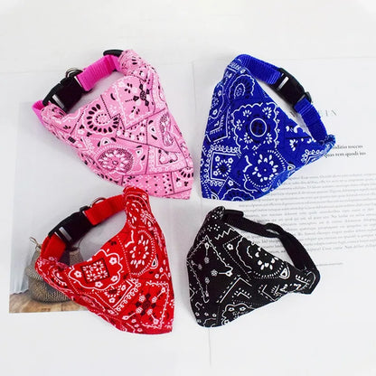 Bavoir triangle ajustable inspiration bandana